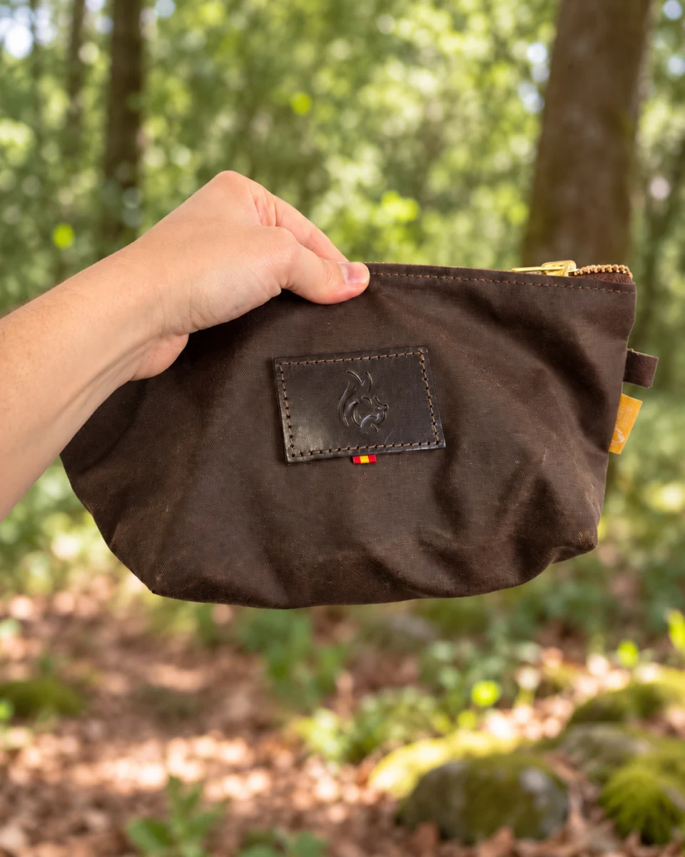 Oilskin Travel Bag — Bushcraft Spain