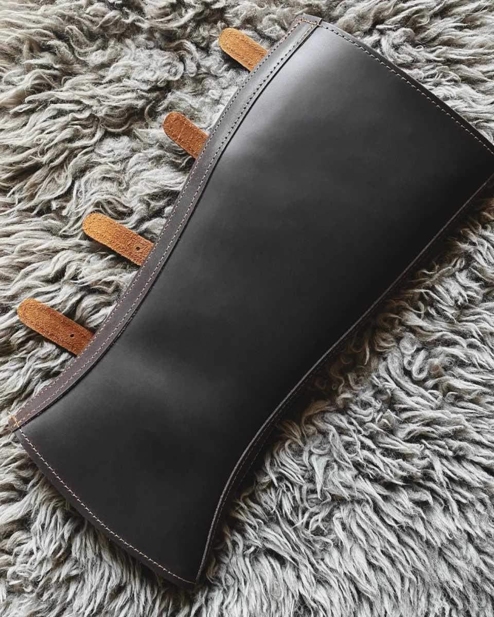 Guêtres en cuir pour le bushcraft — détail 4