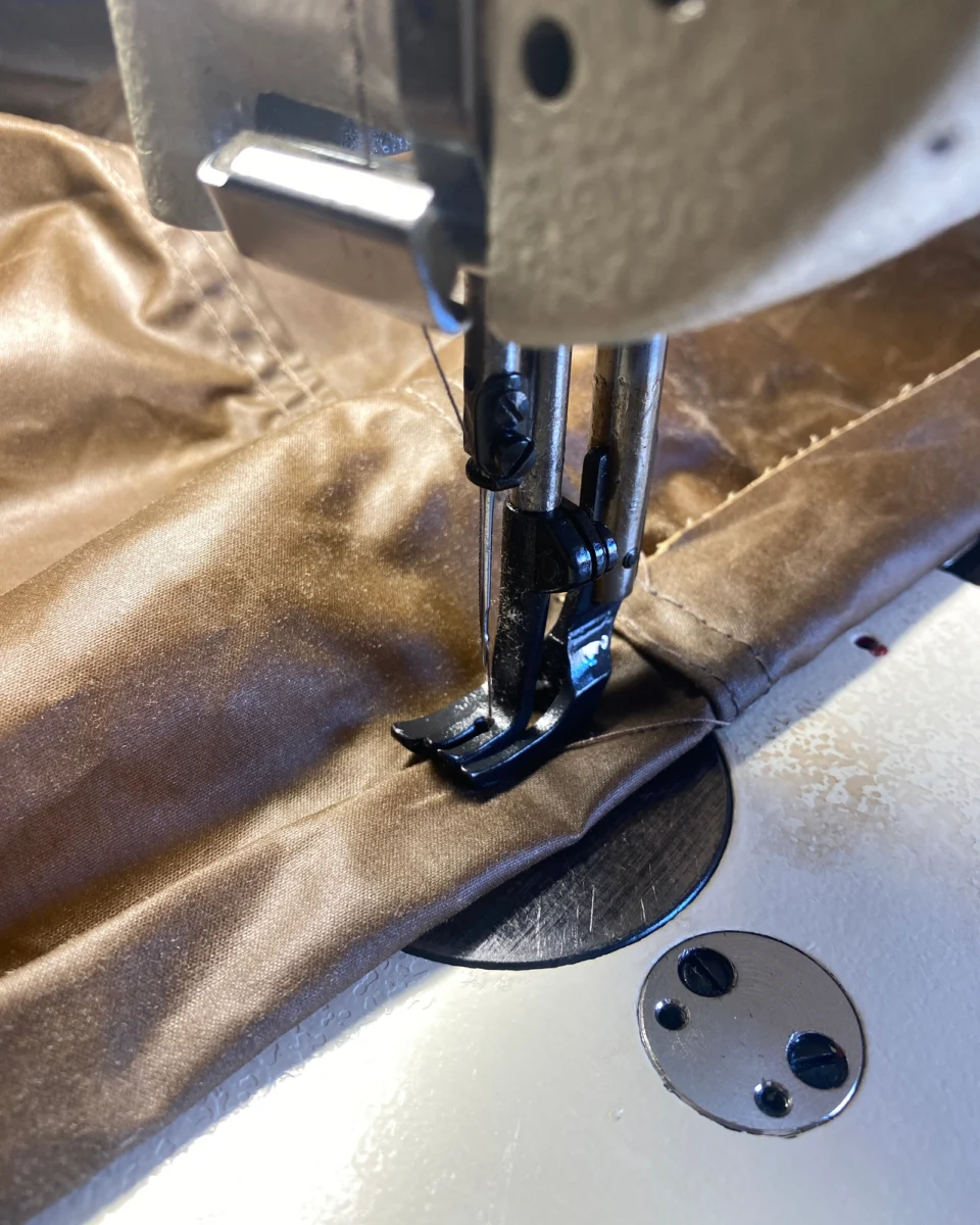 Sewing waxed cotton canvas on a sewing machine